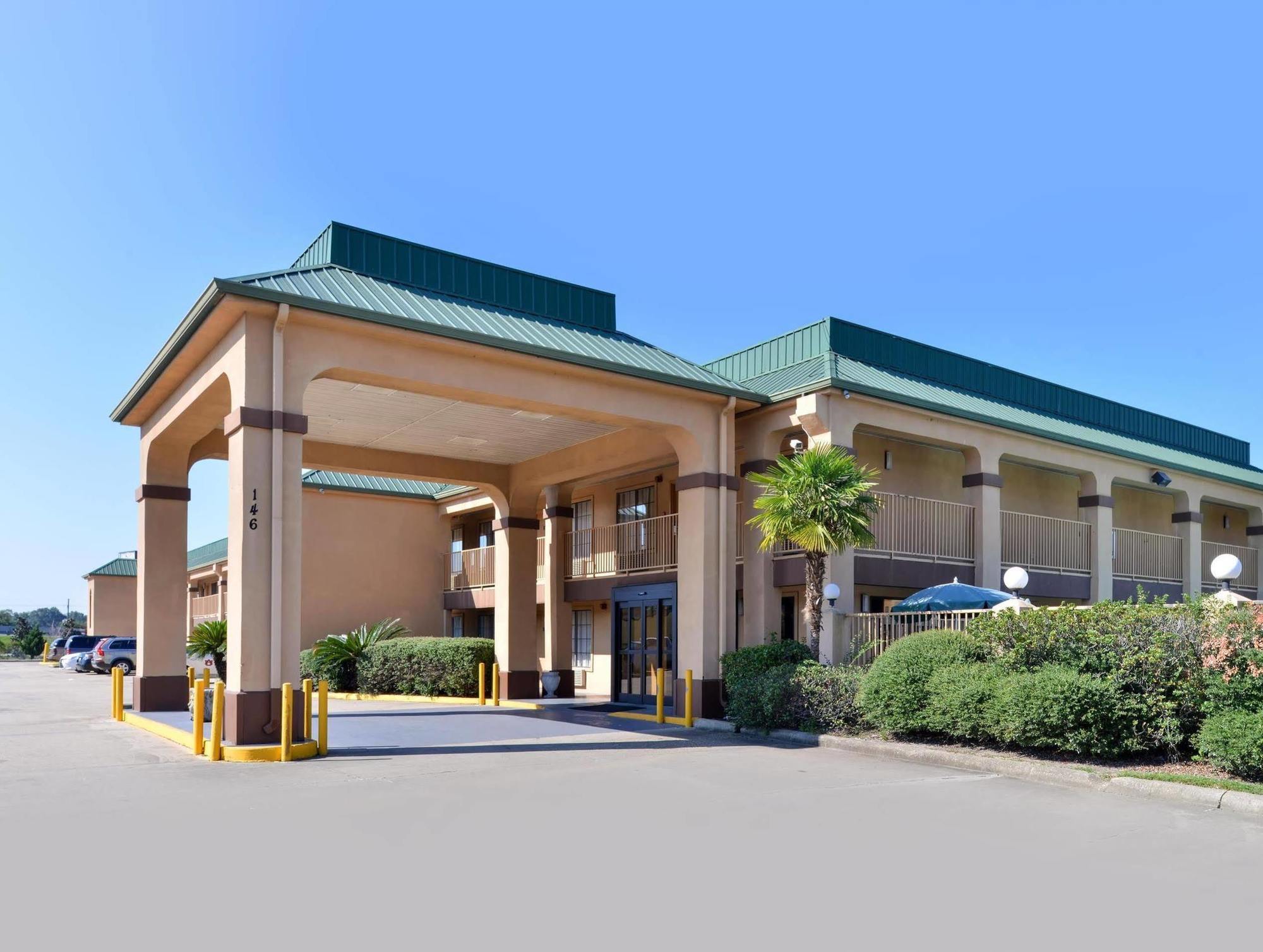 Americas Best Value Inn Денем Спрингс Экстерьер фото